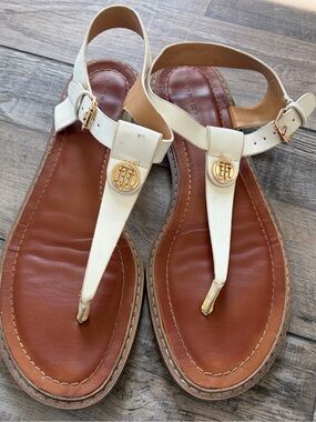Women’s Tommy Hilfiger Thong Sandals
